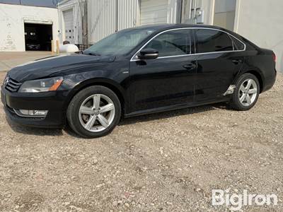 2015 Volkswagen Passat TSI Limited Sedan