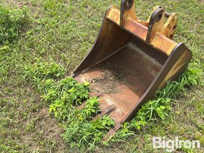 Gannon Backhoe Bucket