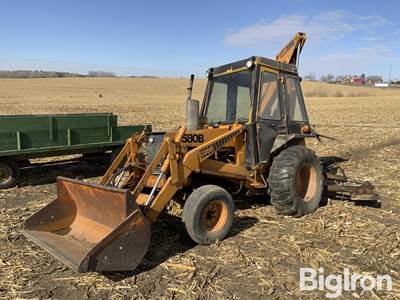 19759 Case 580B 2WD Loader Backhoe