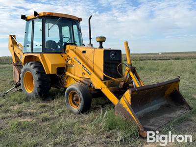 John Deere 210C 2WD Loader Backhoe