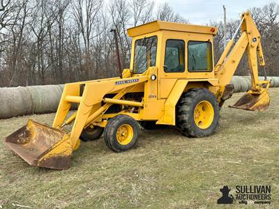 1979 John Deere 310A 2WD Loader Backhoe