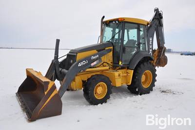 John Deere 410J 4WD Backhoe