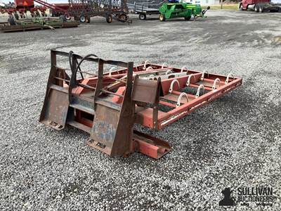 Hoelscher 100 Bale Accumulator Fork