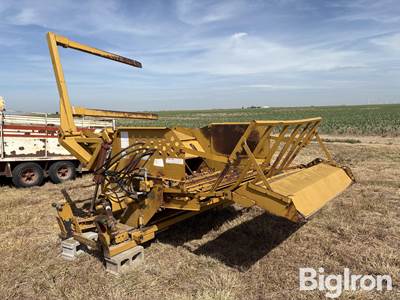 Haybuster 256 Bale processer