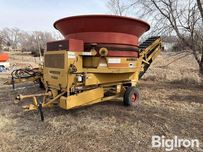 1995 Haybuster H-1000 Tub Grinder