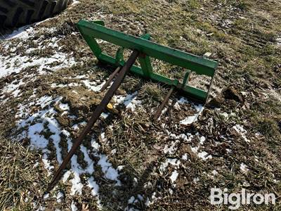 2015 Frontier Bale Spear Attachment