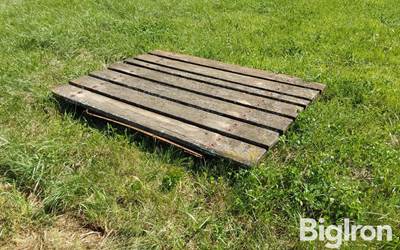 Bale Fork Platform