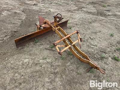 Allis-Chalmers Snap Coupler Blade