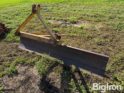 Ford 780B 7' 3-Pt Blade