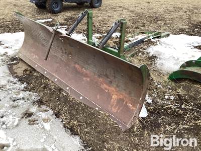 John Deere 534 Dozer Blade