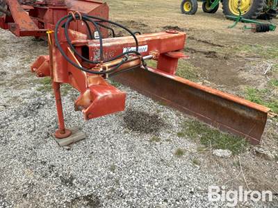 Kewanee 9' 3-Pt Blade