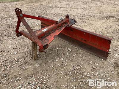 Massey Ferguson Model 16 6' 3-Pt Blade