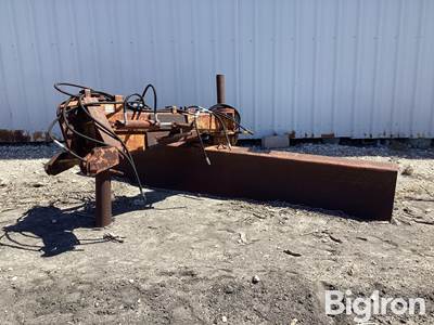 3-Pt 12’ Hydraulic Blade