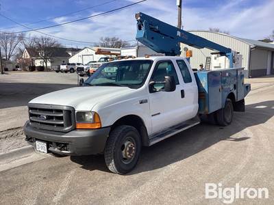 1999 Ford F350 Super Duty 4x4 Bucket Truck