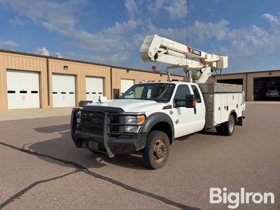 2016 Ford F550 Super Duty 4x4 Bucket Truck