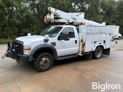 2008 Ford F550 XL Super Duty 4x4 Single Cab Bucket Truck