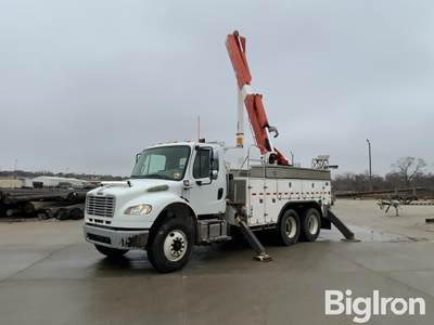 2014 Freightliner M2-106 S/A Bucket Truck