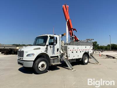 2016 Freightliner M2-106 S/A Bucket Truck