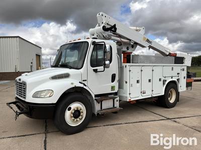 2007 Freightliner M2-106 S/A 2WD Bucket Truck