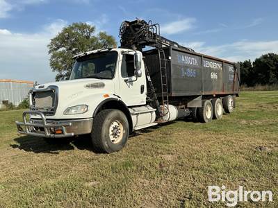 2005 Freightliner M2 112 Medium Duty Tri/A Truck Tractor w/Crane & Dump Box
