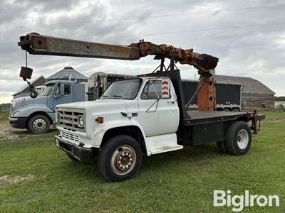 1987 GMC C6500 S/A Utility Boom Truck