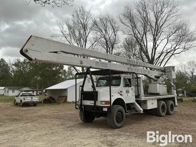 1991 International 4000 Bucket Truck