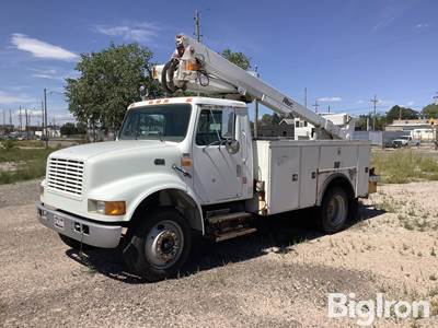 1998 International 4700 S/A Ballasted Bucket Truck