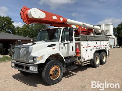 2007 International 7400 SBA 6x4 T/A Bucket Truck