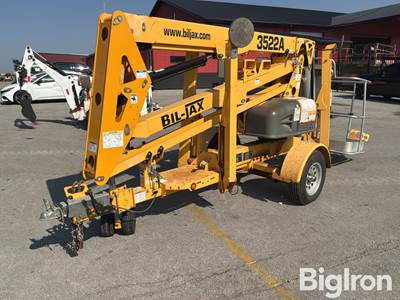 2007 Bil-Jax S/A Towable Boom Lift
