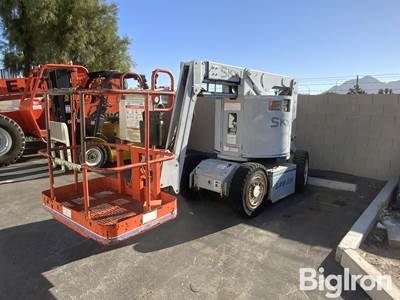 1995 Skyjack SJK8-33N Boom Lift