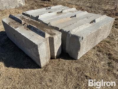 6’ Concrete Barriers