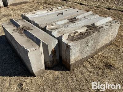 6’ Concrete Barriers