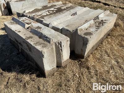 6’ Concrete Barriers