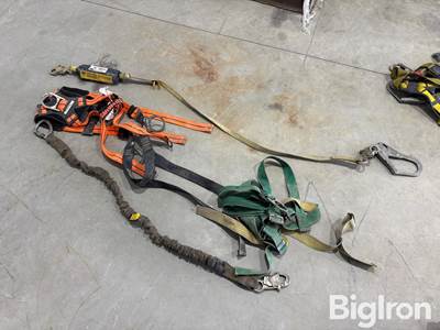Safety Harnesses with Tie Straps