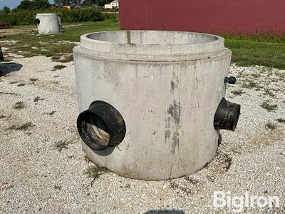 Inline 3-Way Concrete Manhole