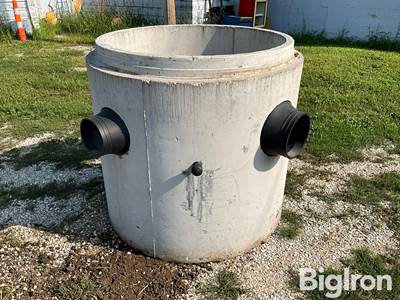 Inline 3-Way Concrete Manhole