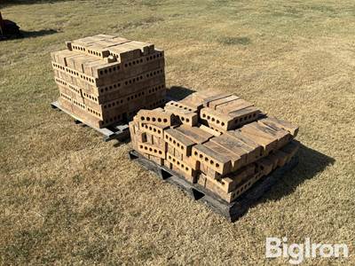 9.5x3x2.5 yellow bricks
