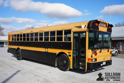 2006 International 3000 School Bus