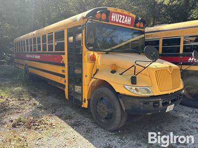 2005 International DT466 CE300 School Bus