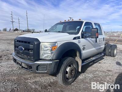 2015 Ford F550 4x4 Crew Cab & Chassis