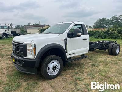 2024 Ford F550 Super Duty XL 4X4 Regular Cab & Chassis