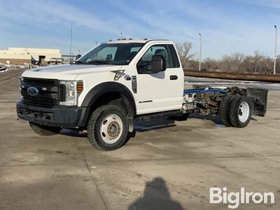 2018 Ford F550 XL Super Duty 4x4 Cab & Chassis
