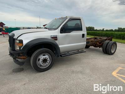 2009 Ford F550 XL Super Duty Cab & Chassis