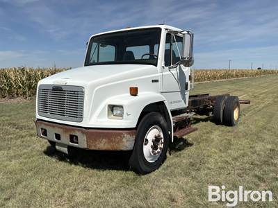 1999 Freightliner FL-70 S/A Cab & Chassis