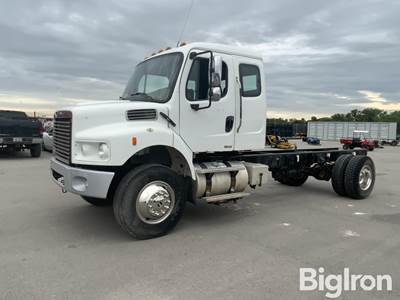 2010 Freightliner M2-106V HD S/A Extended Cab & Chassis