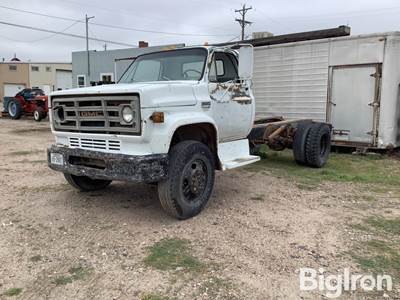 1976 GMC C6000 S/A Cab & Chassis