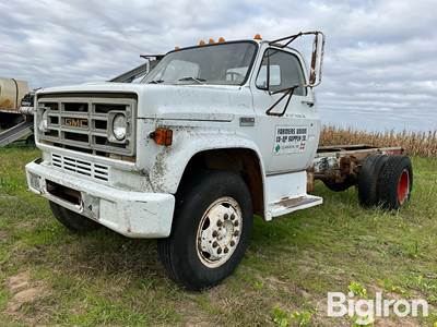 1976 GMC Sierra C6500 S/A Cab & Chassis