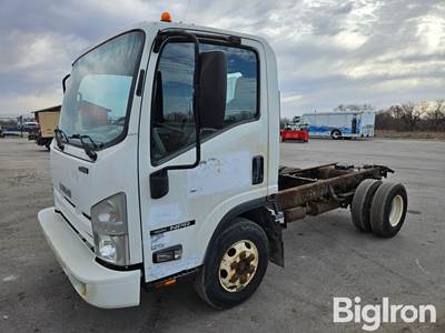 2015 Isuzu NPR Cab & Chassis