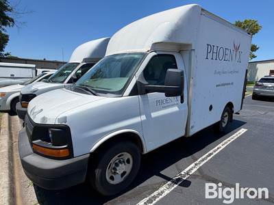 2011 Chevrolet Express G3500 2WD Box Van