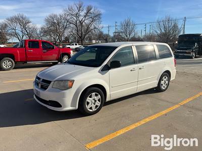 2011 Dodge Caravan Grand Express 2WD Sport Van
